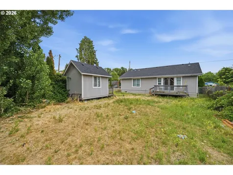 783 W Main Street Sheridan OR 97378