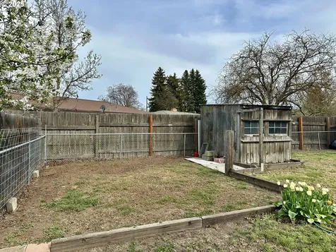 610 S Roosevelt Street Goldendale WA 98620