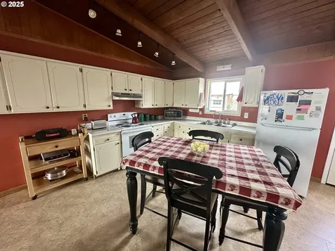 610 S Roosevelt Street Goldendale WA 98620