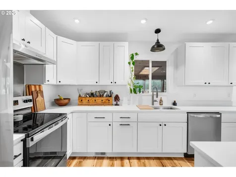 1315 SW Dorothy Street Mcminnville OR 97128