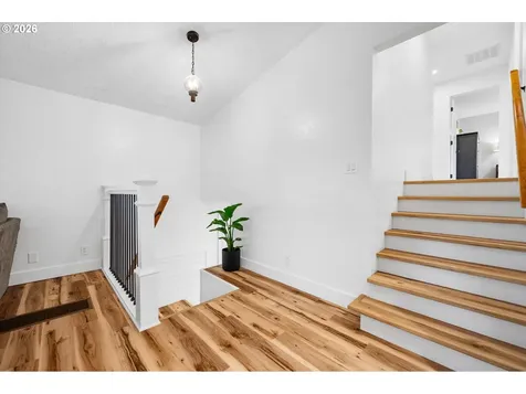 1315 SW Dorothy Street Mcminnville OR 97128