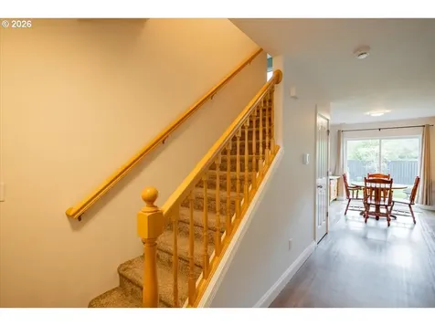 302 Division Street Silverton OR 97381