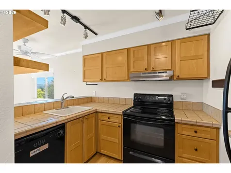 3473 SW Barbur Boulevard Portland OR 97239