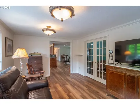 1850 Del Rio Road Roseburg OR 97471