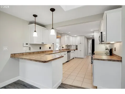 159 Balboa Loop Kelso WA 98626