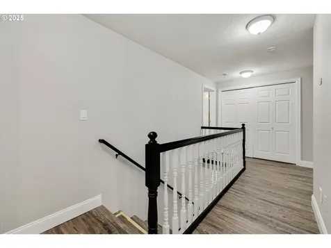 159 Balboa Loop Kelso WA 98626