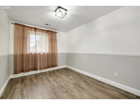 159 Balboa Loop Kelso WA 98626