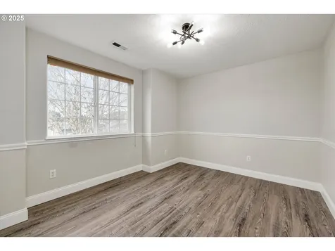 159 Balboa Loop Kelso WA 98626