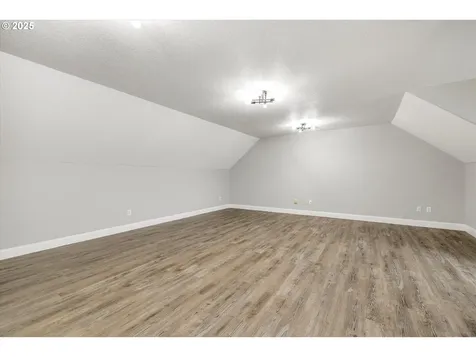 159 Balboa Loop Kelso WA 98626