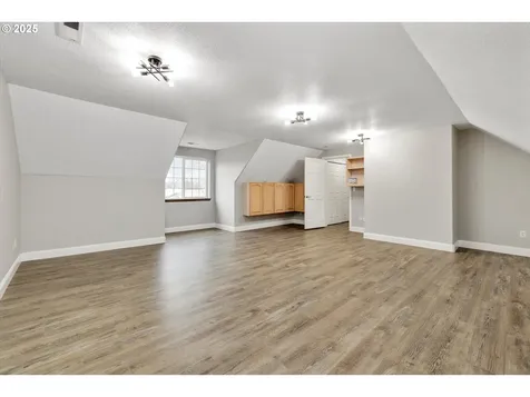 159 Balboa Loop Kelso WA 98626