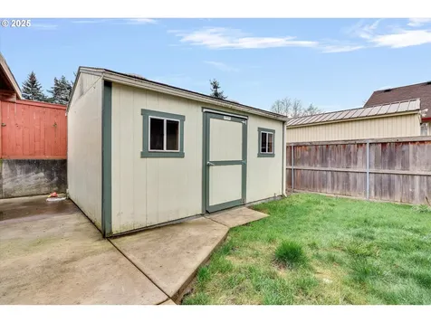 159 Balboa Loop Kelso WA 98626