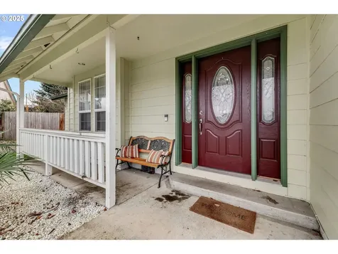 159 Balboa Loop Kelso WA 98626