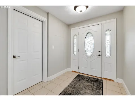 159 Balboa Loop Kelso WA 98626