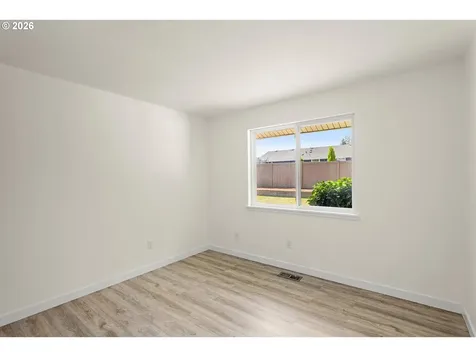 1522 NE 21st Street Gresham OR 97030
