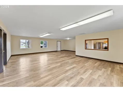 132 NE Rifle Range Street Roseburg OR 97470