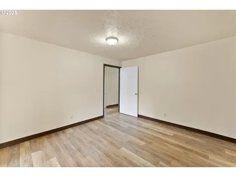 132 NE Rifle Range Street Roseburg OR 97470
