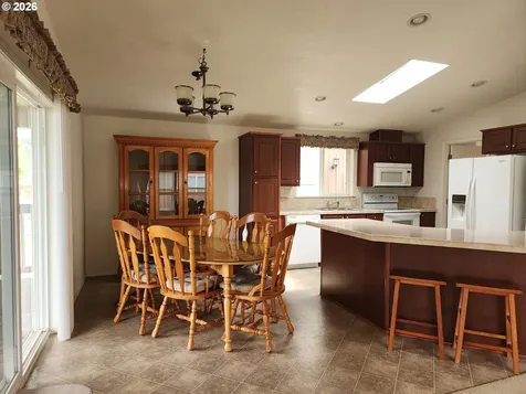 835 Raechel Road Lakeside OR 97449
