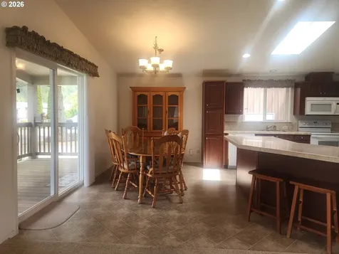 835 Raechel Road Lakeside OR 97449