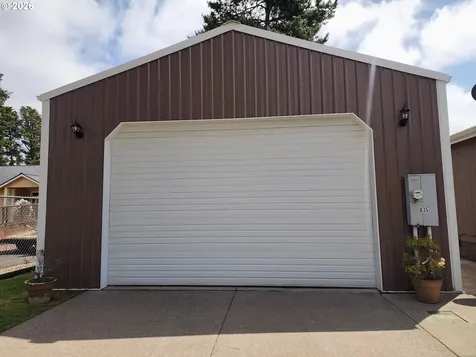 835 Raechel Road Lakeside OR 97449