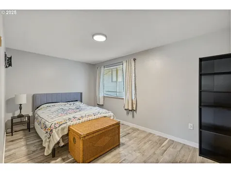 1215 W 20th Street Vancouver WA 98660