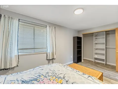 1215 W 20th Street Vancouver WA 98660