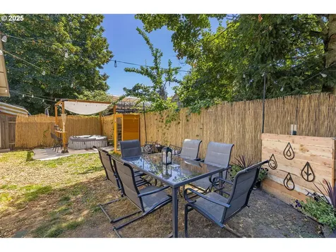 1215 W 20th Street Vancouver WA 98660