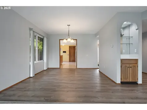 15960 SW Greens Way Portland OR 97224