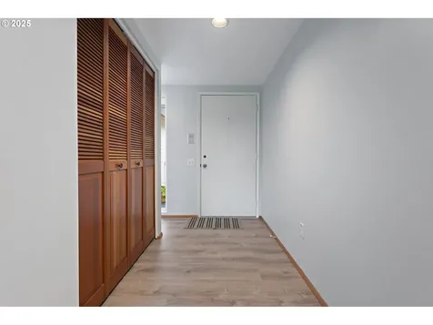 15960 SW Greens Way Portland OR 97224