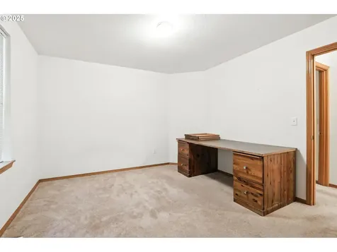1775 NW 8th Street Mcminnville OR 97128