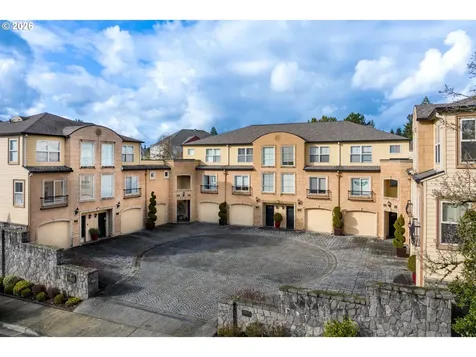 8325 SW Seneca Street Tualatin OR 97062