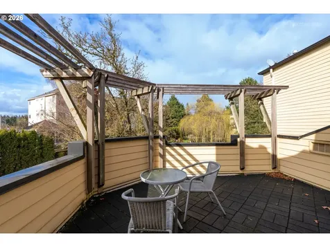 8325 SW Seneca Street Tualatin OR 97062
