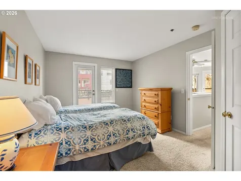 8325 SW Seneca Street Tualatin OR 97062