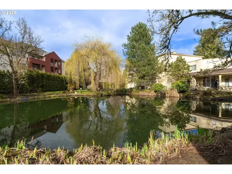8325 SW Seneca Street Tualatin OR 97062