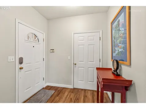 8325 SW Seneca Street Tualatin OR 97062