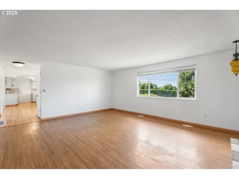 408 NE 65th Street Vancouver WA 98665