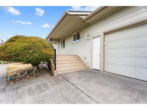 408 NE 65th Street Vancouver WA 98665