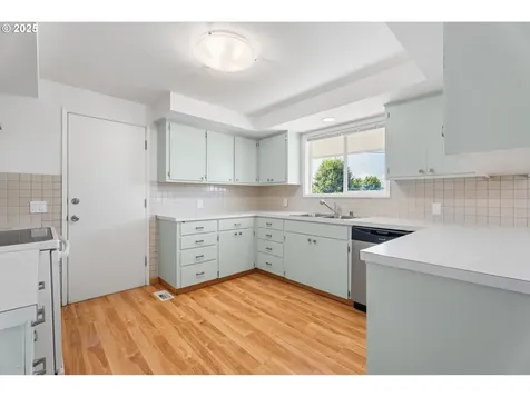 408 NE 65th Street Vancouver WA 98665