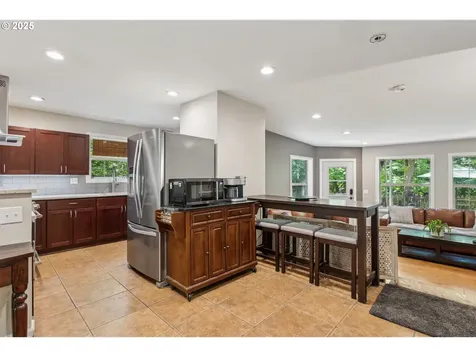 4315 NE 90th Avenue Portland OR 97220