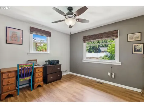 4315 NE 90th Avenue Portland OR 97220