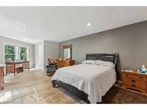4315 NE 90th Avenue Portland OR 97220