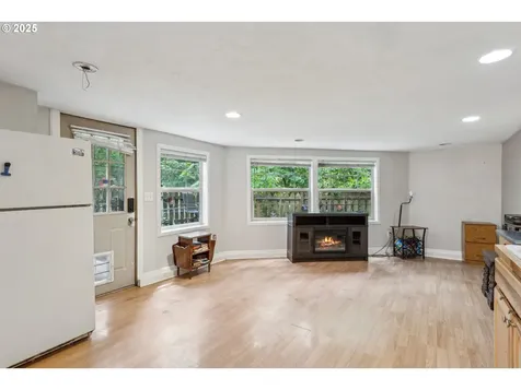 4315 NE 90th Avenue Portland OR 97220