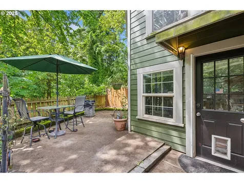4315 NE 90th Avenue Portland OR 97220