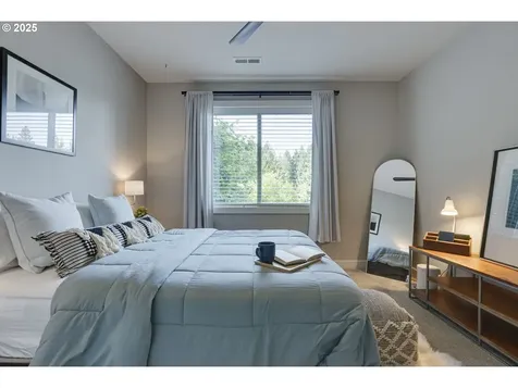 865 SW Trillium Lane Portland OR 97219