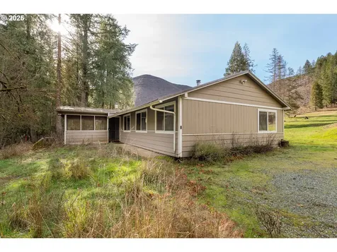 852 Lees Creek Road Myrtle Creek OR 97457