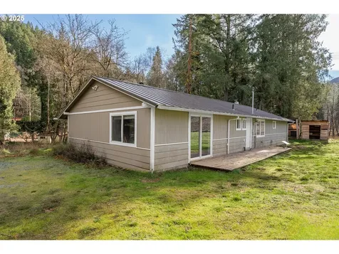 852 Lees Creek Road Myrtle Creek OR 97457