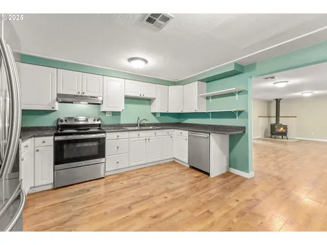 852 Lees Creek Road Myrtle Creek OR 97457