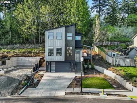 4165 Z Street Washougal WA 98671