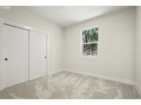 4165 Z Street Washougal WA 98671