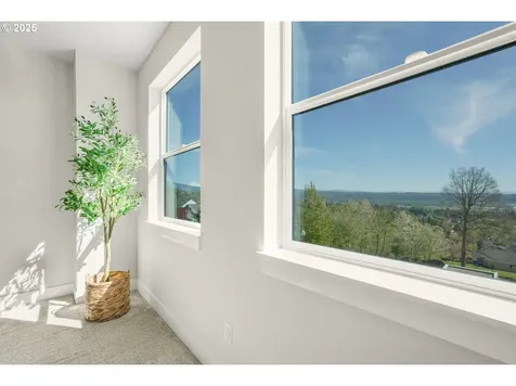 4165 Z Street Washougal WA 98671