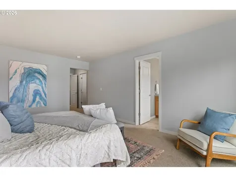 8988 SW Taylors Ferry Road Portland OR 97223